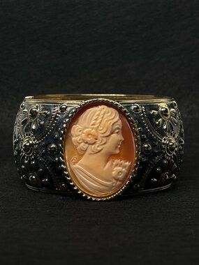 AMEDEO NYC HSN 14K GOLD PLATED CAMEO GRAY/BLACK ENAMEL BRACELET